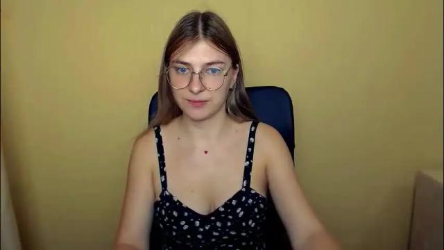 Image 3 of luna_lush_ Stream on Chaturbate on 5 months ago
