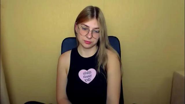 Image 7 of luna_lush_ Stream on Chaturbate on 4 months ago