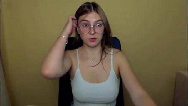 Image 7 of luna_lush_ Stream on Chaturbate on 4 months ago