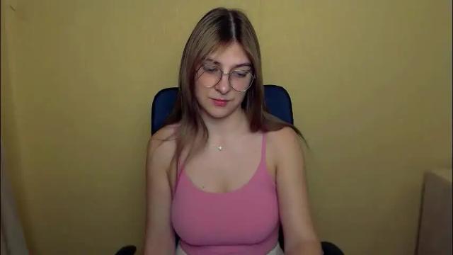 Image 2 of luna_lush_ Stream on Chaturbate on 4 months ago