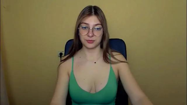 Image 2 of luna_lush_ Stream on Chaturbate on 2 months ago