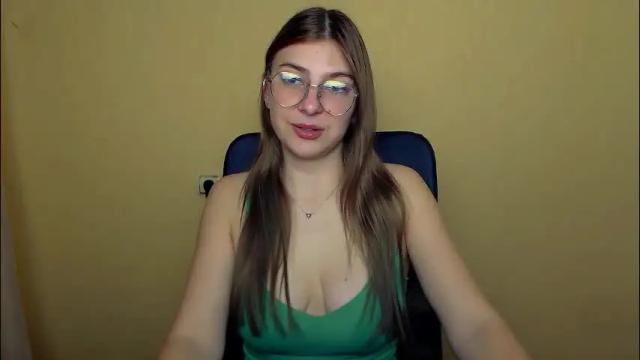 Image 4 of luna_lush_ Stream on Chaturbate on 2 months ago