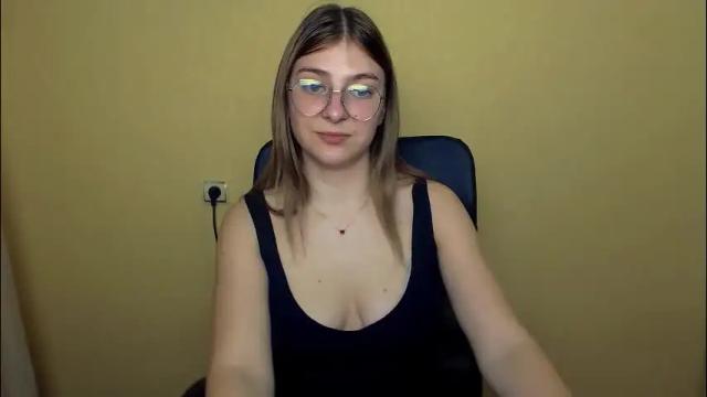 Image 11 of luna_lush_ Stream on Chaturbate on 2 months ago