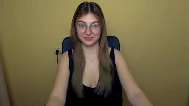 Image 3 of luna_lush_ Stream on Chaturbate on 2 months ago