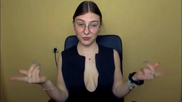 Image 10 of luna_lush_ Stream on Chaturbate on 2 months ago