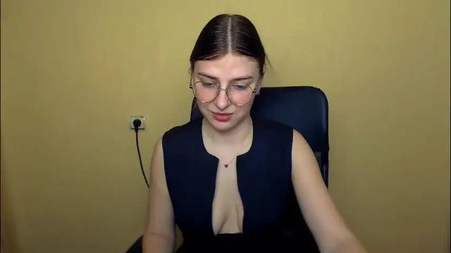 Image 6 of luna_lush_ Stream on Chaturbate on 2 months ago