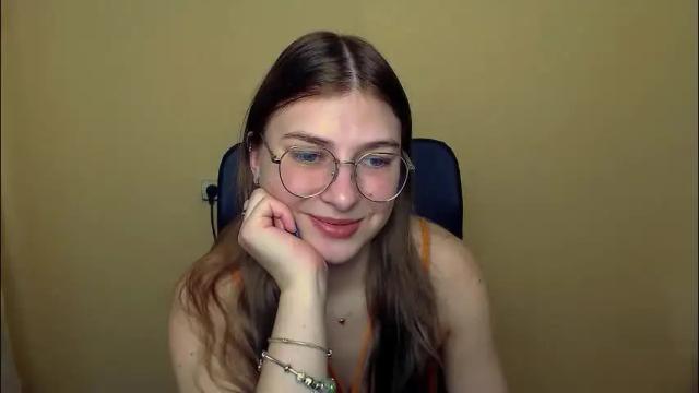 Image 7 of luna_lush_ Stream on Chaturbate on 1 month ago