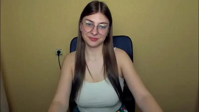 Image 4 of luna_lush_ Stream on Chaturbate on 1 month ago