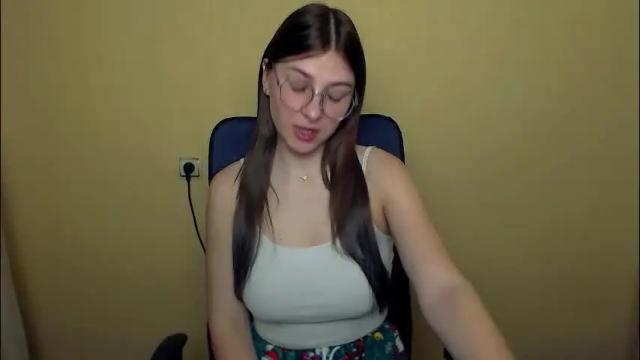 Image 7 of luna_lush_ Stream on Chaturbate on 1 month ago