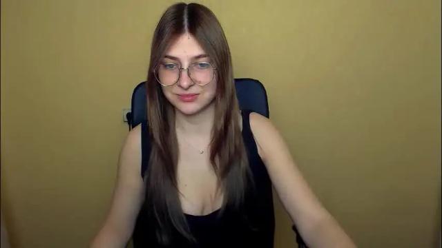 Image 2 of luna_lush_ Stream on Chaturbate on 1 month ago