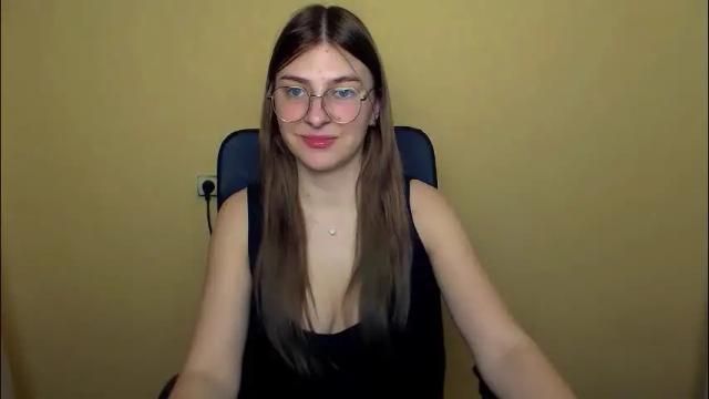 Image 3 of luna_lush_ Stream on Chaturbate on 1 month ago