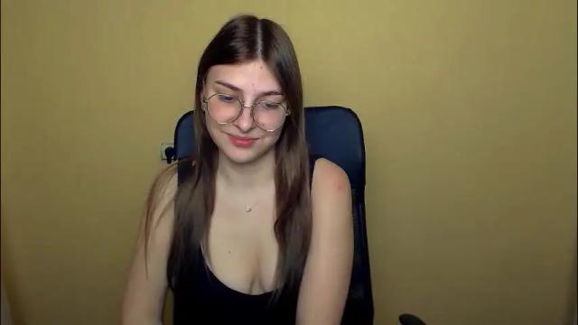 Image 8 of luna_lush_ Stream on Chaturbate on 1 month ago
