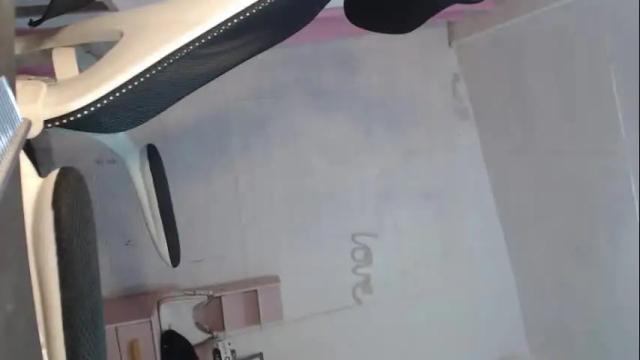 Image 6 of luna_moree Stream on Chaturbate on 13 days ago