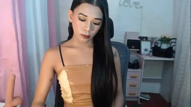 Image 4 of luna_moree Stream on Chaturbate on 2 months ago