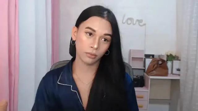 Image 10 of luna_moree Stream on Chaturbate on 23 days ago