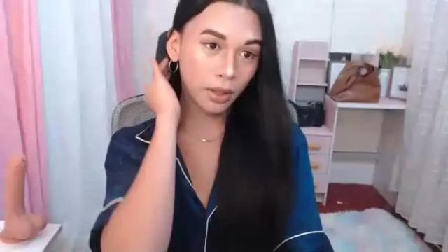Image 8 of luna_moree Stream on Chaturbate on 23 days ago