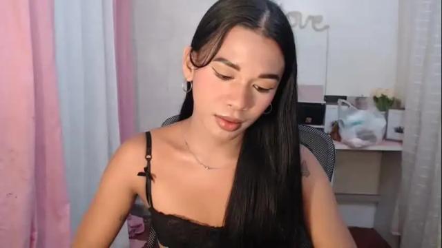 Image 10 of luna_moree Stream on Chaturbate on 21 days ago