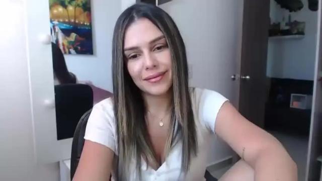 Image 11 of luna_parker1 Stream on Chaturbate on 16 months ago