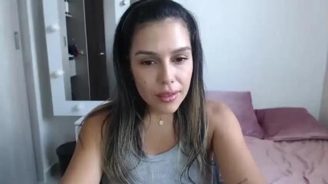 Image 6 of luna_parker1 Stream on Chaturbate on 16 months ago