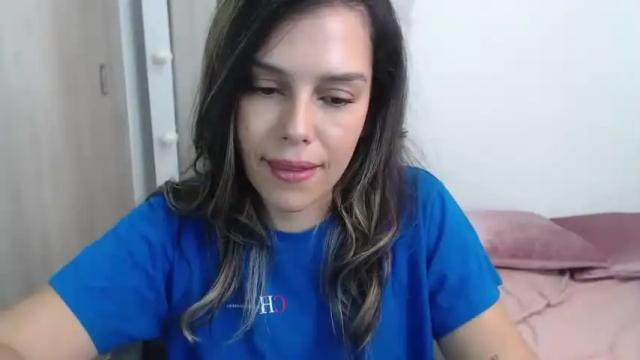 Image 6 of luna_parker1 Stream on Chaturbate on 16 months ago