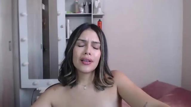 Image 4 of luna_parker1 Stream on Chaturbate on 15 months ago