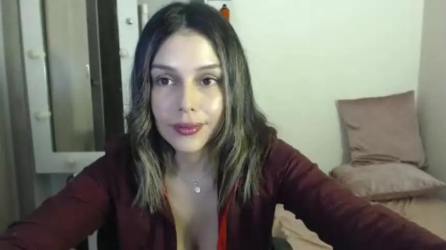 Image 2 of luna_parker1 Stream on Chaturbate on 15 months ago
