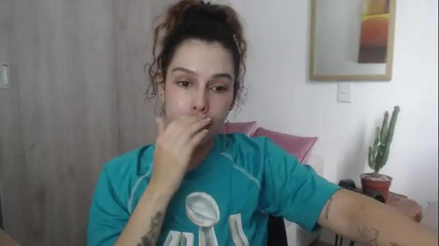 Image 4 of luna_parker1 Stream on Chaturbate on 3 months ago