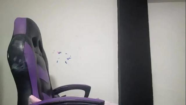 Image 2 of luna_rosita Stream on Chaturbate on 1 month ago