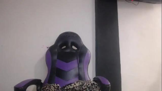 Image 2 of luna_rosita Stream on Chaturbate on 1 month ago