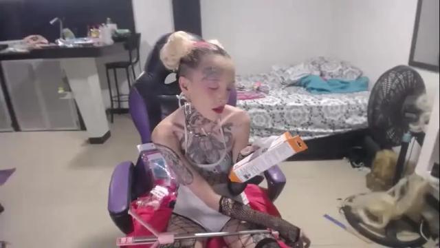 Image 10 of luna_rosita Stream on Chaturbate on 19 days ago