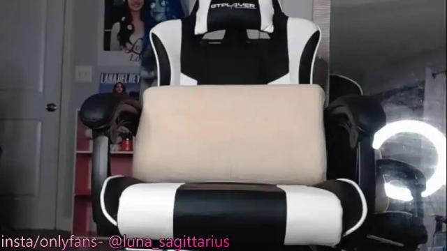 Image 11 of luna_sagittarius Stream on Chaturbate on 1 month ago
