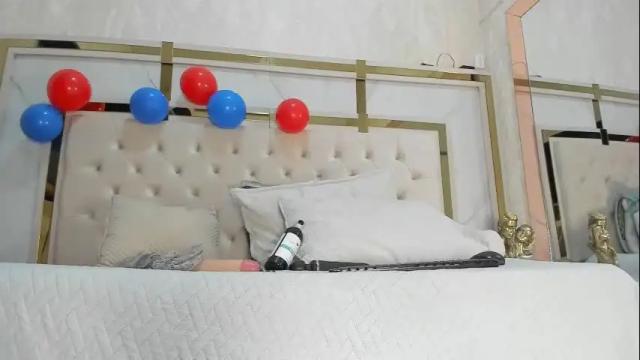 Image 6 of luna_shea Stream on Chaturbate on 19 days ago