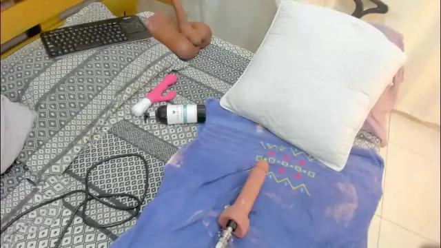 Image 6 of luna_shea Stream on Chaturbate on 1 month ago