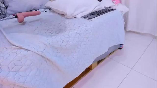 Image 11 of luna_shea Stream on Chaturbate on 28 days ago