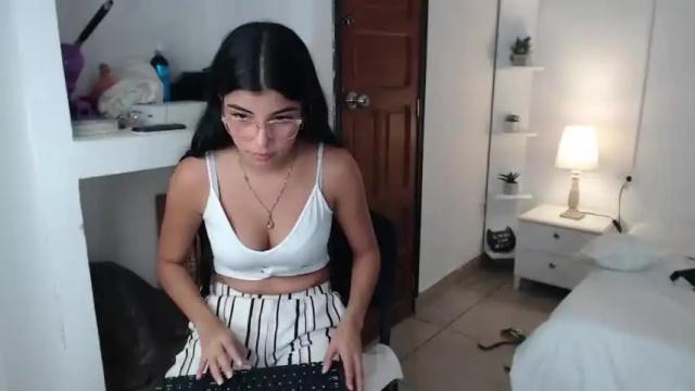 Image 2 of luna_smith3 Stream on Chaturbate on 19 months ago