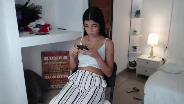 Image 7 of luna_smith3 Stream on Chaturbate on 19 months ago
