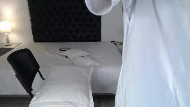 Image 3 of luna_smith3 Stream on Chaturbate on 19 months ago
