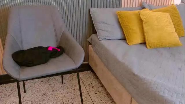 Image 6 of luna_valle Stream on Chaturbate on 1 month ago