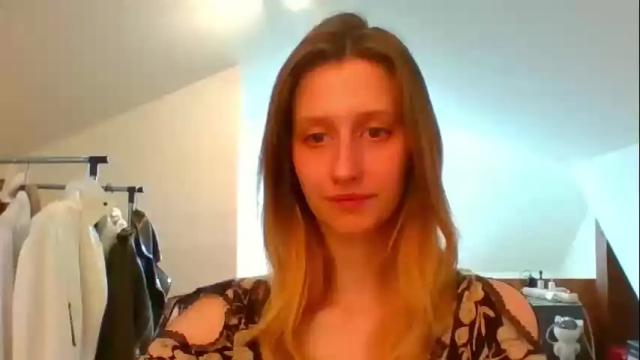 Image 10 of luna_xsensual Stream on Chaturbate on 2 months ago