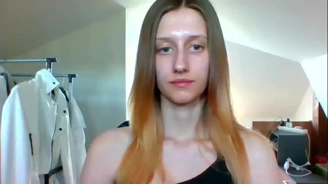 Image 4 of luna_xsensual Stream on Chaturbate on 1 month ago