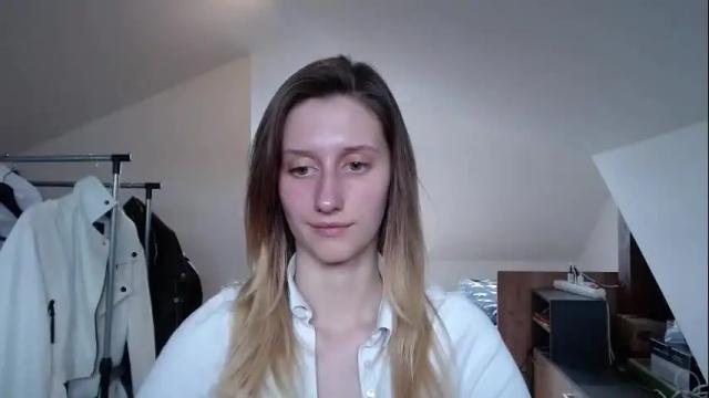 Image 2 of luna_xsensual Stream on Chaturbate on 1 month ago