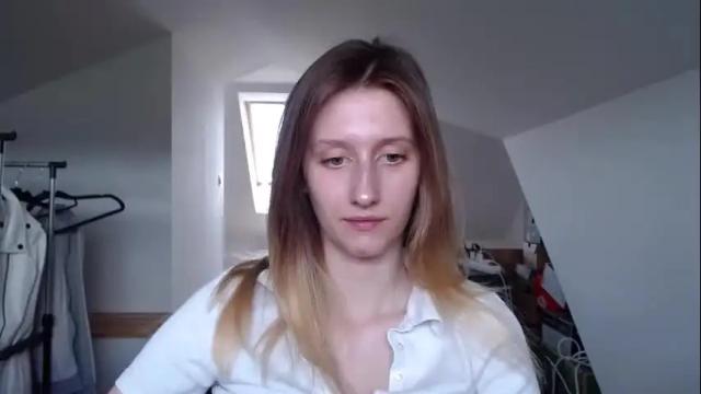 Image 2 of luna_xsensual Stream on Chaturbate on 25 days ago
