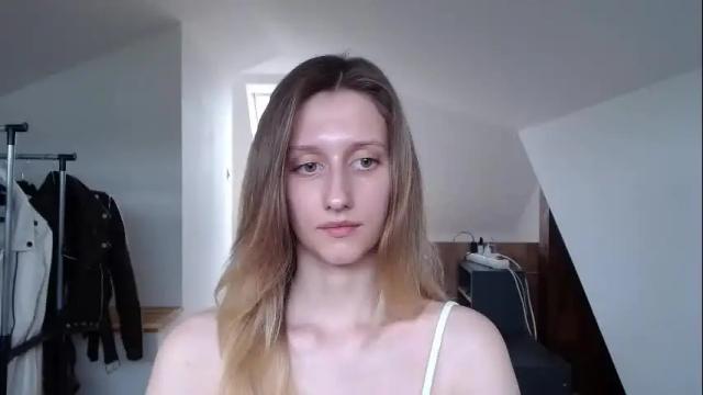 Image 8 of luna_xsensual Stream on Chaturbate on 21 days ago