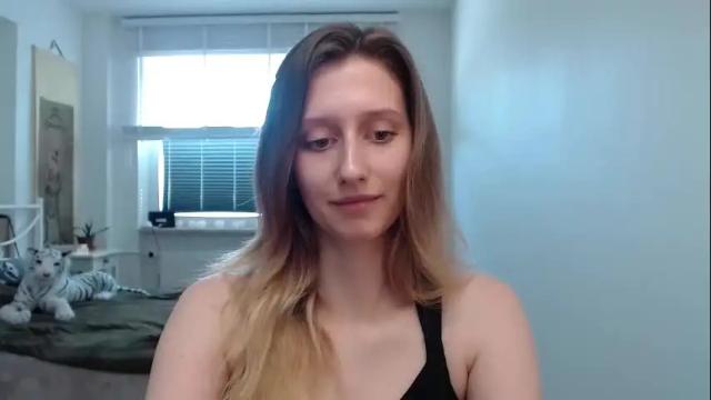 Image 2 of luna_xsensual Stream on Chaturbate on 7 days ago