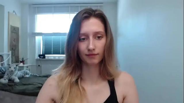 Image 3 of luna_xsensual Stream on Chaturbate on 7 days ago