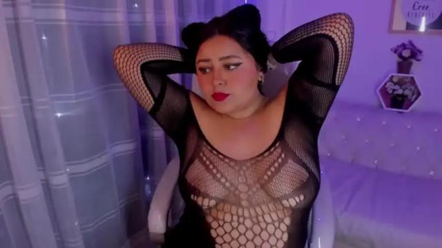 Image 3 of lunaa_dss Stream on Chaturbate on 22 months ago