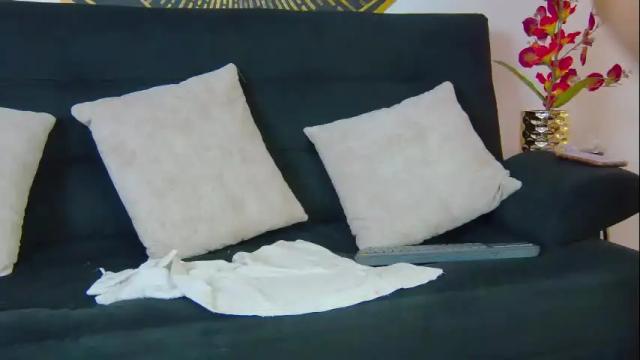 Image 10 of lunaa_lovve Stream on Chaturbate on 1 month ago