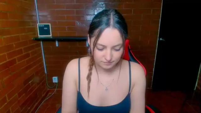 Image 3 of lunaa_m_ Stream on Chaturbate on 5 months ago