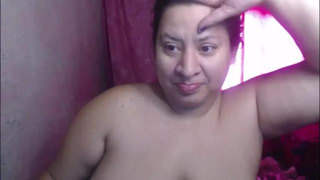 Image 4 of lunaa_milk Stream on Chaturbate on 2 months ago