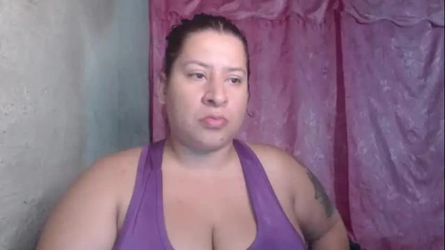 Image 3 of lunaa_milk Stream on Chaturbate on 2 months ago